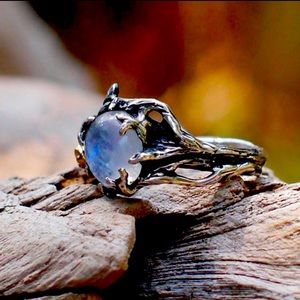 Vintage Moonstone Ring